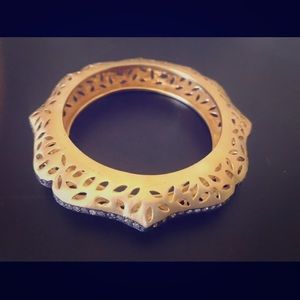 Bracelet in Brass and CZ on the edges.